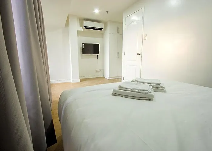 Oasis Regency@fort Victoria