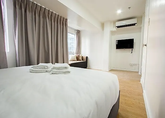 Oasis Regency@fort Victoria