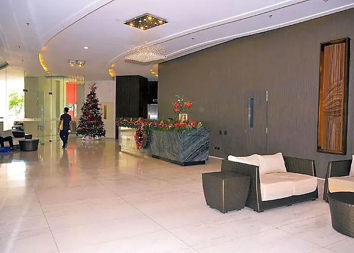 Oasis Regency@fort Victoria